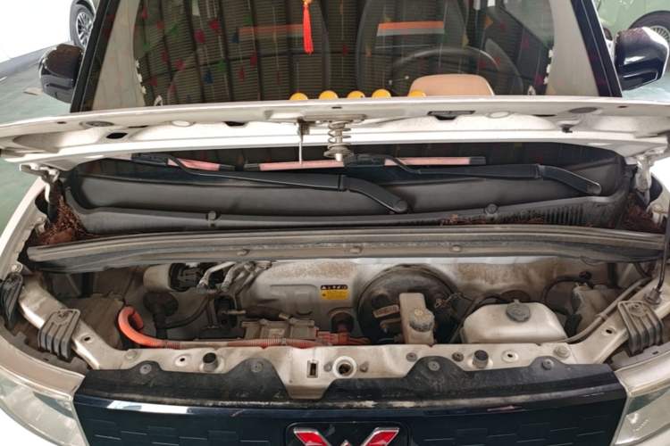 Used Wuling Hongguang MINIEV 2020 Enjoyment Model Lithium Iron Phosphate Engine Bay