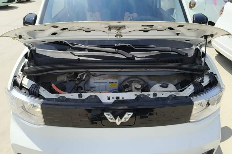 Used Wuling Hongguang MINIEV 2020 Enjoyment Model Lithium Iron Phosphate Engine Bay
