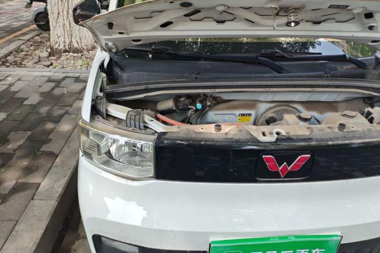 Used Wuling Hongguang MINIEV 2020 Freedom Version Lithium Iron Phosphate Engine Bay Right