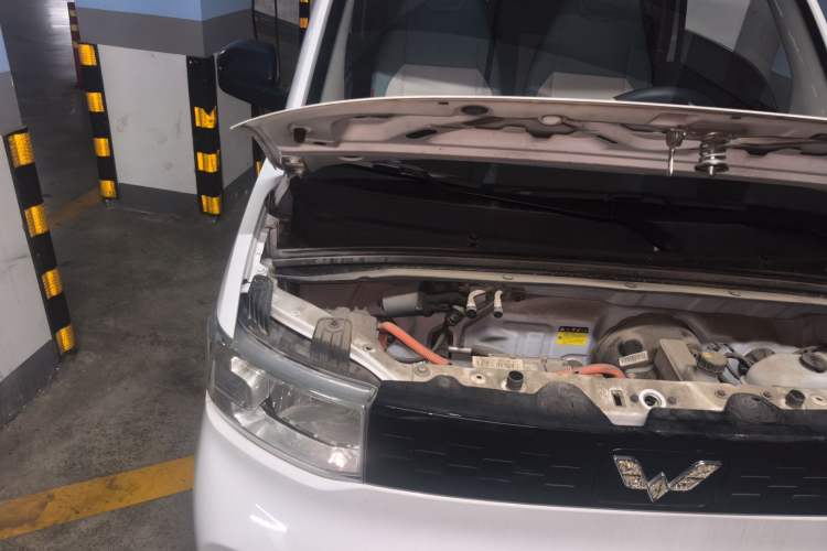 Used Wuling Hongguang MINIEV 2020 Freedom Version Lithium Iron Phosphate Engine Bay Right