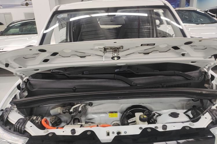 Used Wuling Hongguang MINIEV 2020 Enjoyment Model Lithium Iron Phosphate Engine Bay