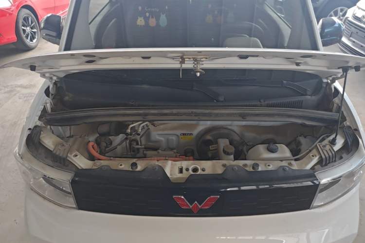 Used Wuling Hongguang MINIEV 2020 Freedom Version Lithium Iron Phosphate Engine Bay