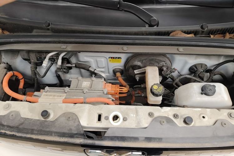 Used Wuling Hongguang MINIEV 2020 Freedom Version Lithium Iron Phosphate Engine Bay