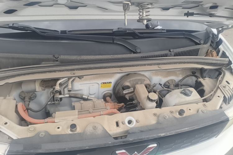 Used Wuling Hongguang MINIEV 2020 Zizai Version Lithium-NMC Engine Bay