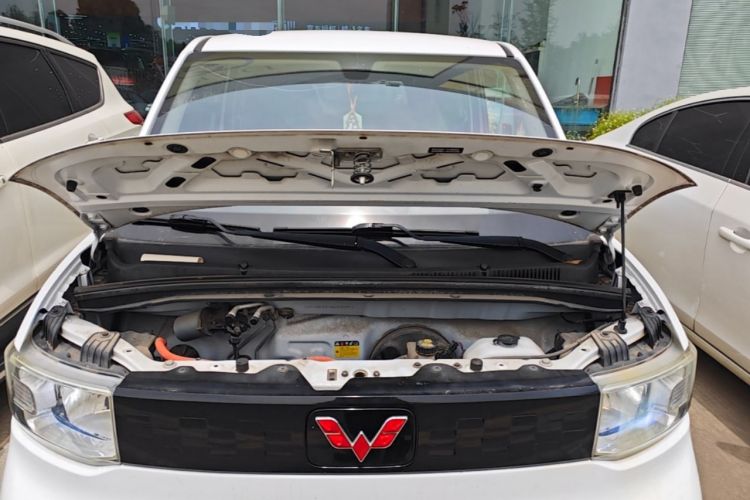 Used Wuling Hongguang MINIEV 2020 Freedom Version Lithium Iron Phosphate Engine Bay