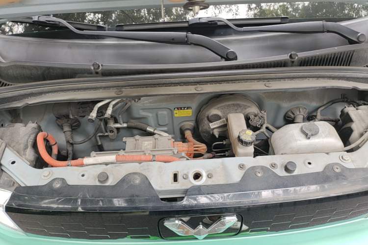 Used Wuling Hongguang MINIEV 2020 Enjoy Edition Lithium-Ion Battery Engine Bay