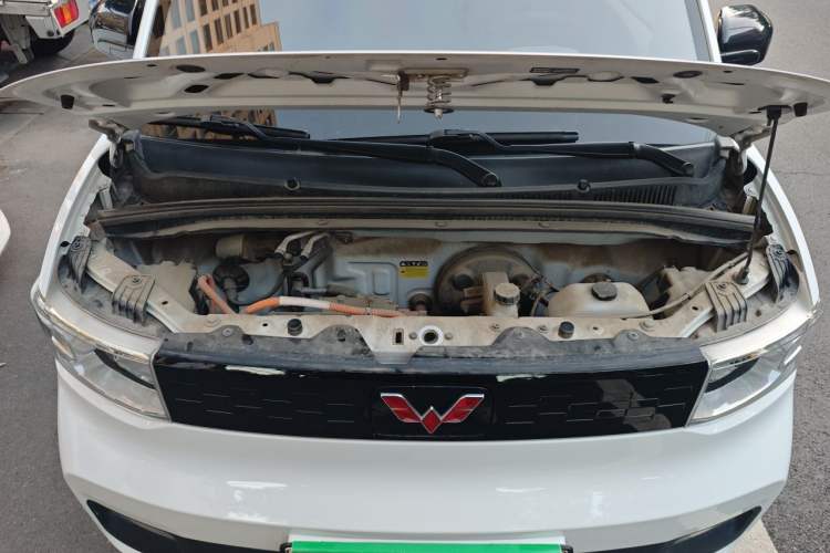Used Wuling Hongguang MINIEV 2020 Zizai Version Lithium-NMC Engine Bay