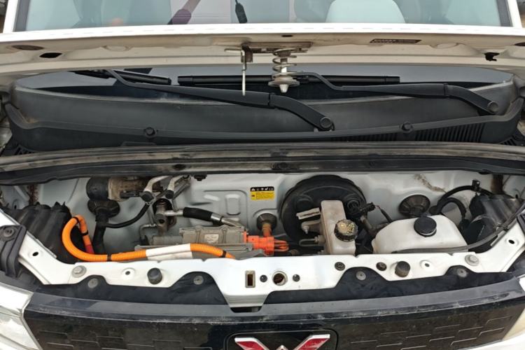 Used Wuling Hongguang MINIEV 2020 Zizai Version Lithium-NMC Engine Bay