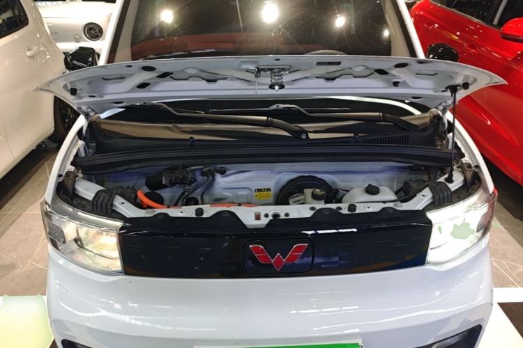 Used Wuling Hongguang MINIEV 2020 Freedom Version Lithium Iron Phosphate Engine Bay