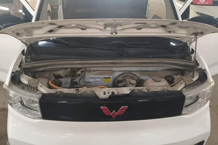Used Wuling Hongguang MINIEV 2020 Enjoyment Model Lithium Iron Phosphate Engine Bay