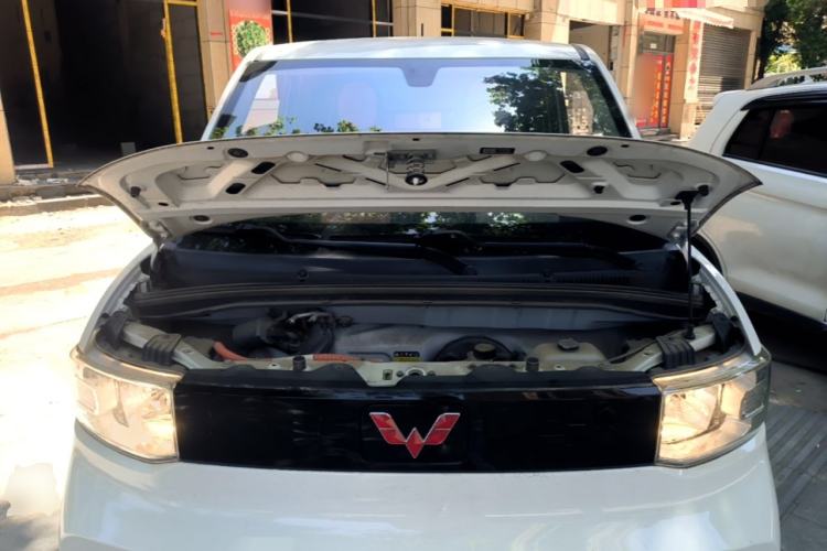Used Wuling Hongguang MINIEV 2020 Zizai Version Lithium-NMC Engine Bay