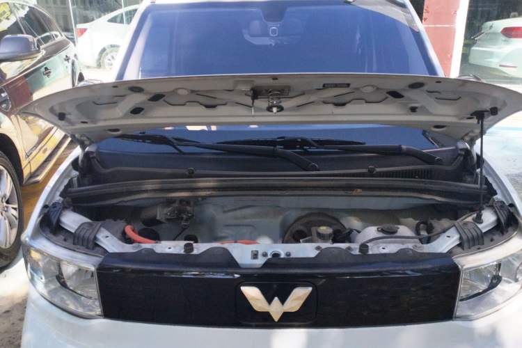 Used Wuling Hongguang MINIEV 2020 Lite Version Lithium Iron Phosphate Engine Bay