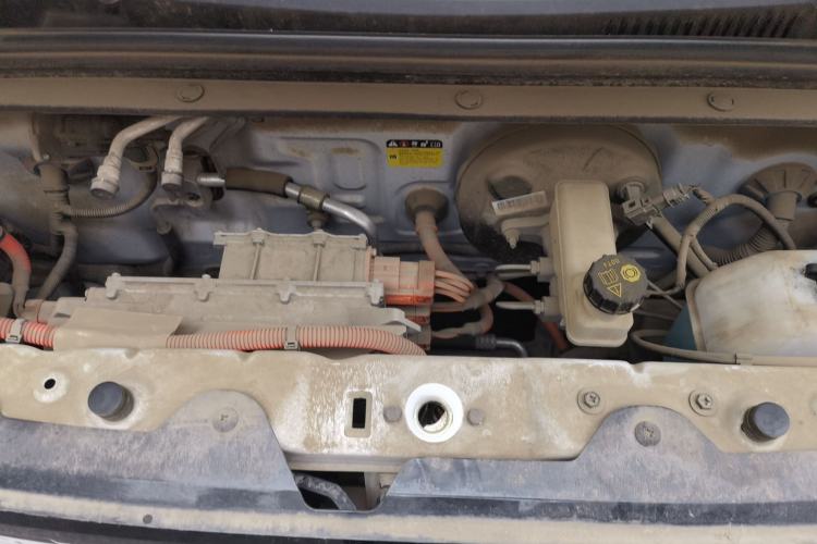 Used Wuling Hongguang MINIEV 2020 Freedom Version Lithium Iron Phosphate Engine Bay