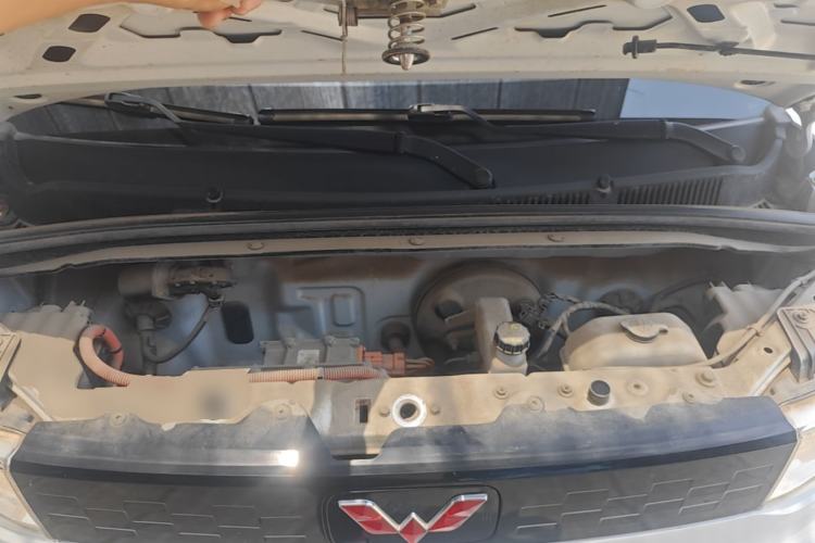 Used Wuling Hongguang MINIEV 2020 Easy Version Lithium-Ion Battery Engine Bay
