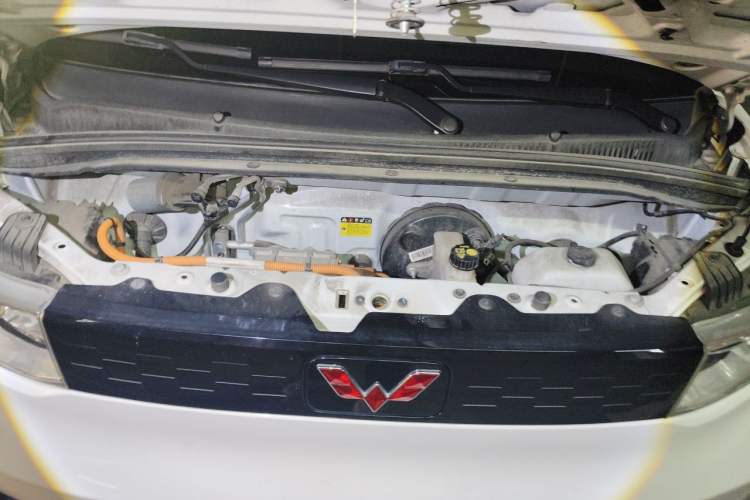 Used Wuling Hongguang MINIEV 2020 Zizai Version Lithium-NMC Engine Bay