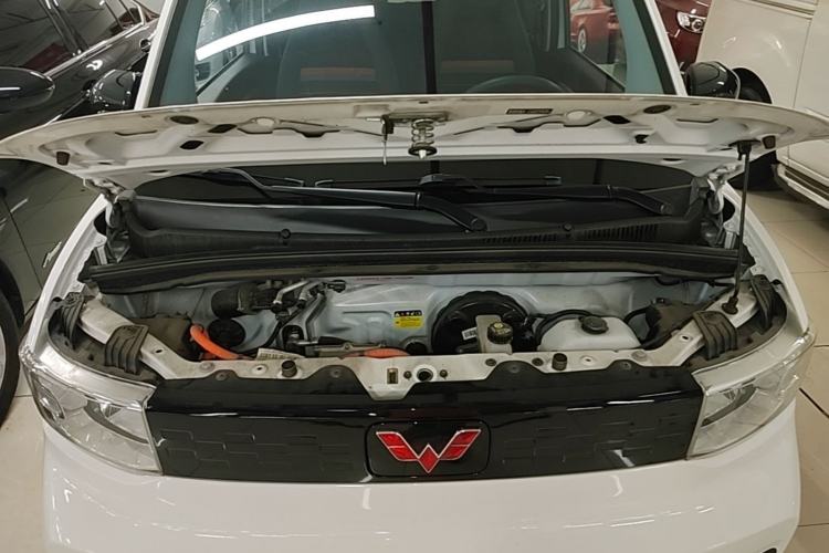 Used Wuling Hongguang MINIEV 2020 Freedom Version Lithium Iron Phosphate Engine Bay