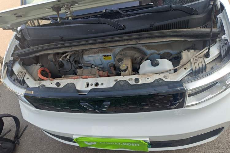 Used Wuling Hongguang MINIEV 2020 Zizai Version Lithium-NMC Engine Bay