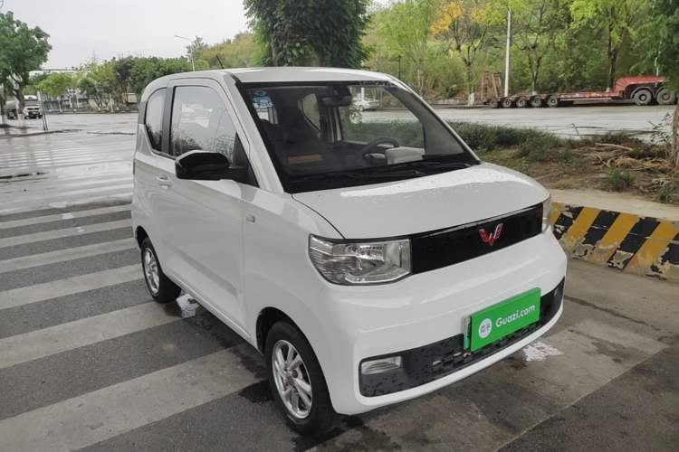 Used Wuling Hongguang MINIEV 2020 Lite Version Lithium Iron Phosphate Exterior 1
