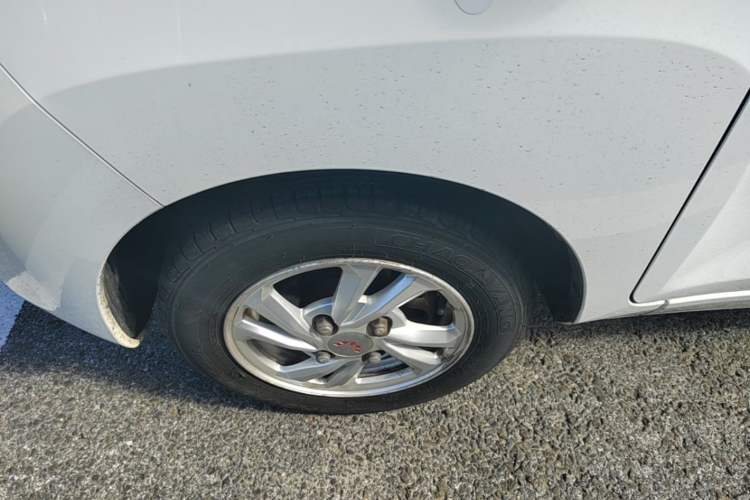 Used Wuling Hongguang MINIEV 2020 Freedom Version Lithium Iron Phosphate Exterior 2
