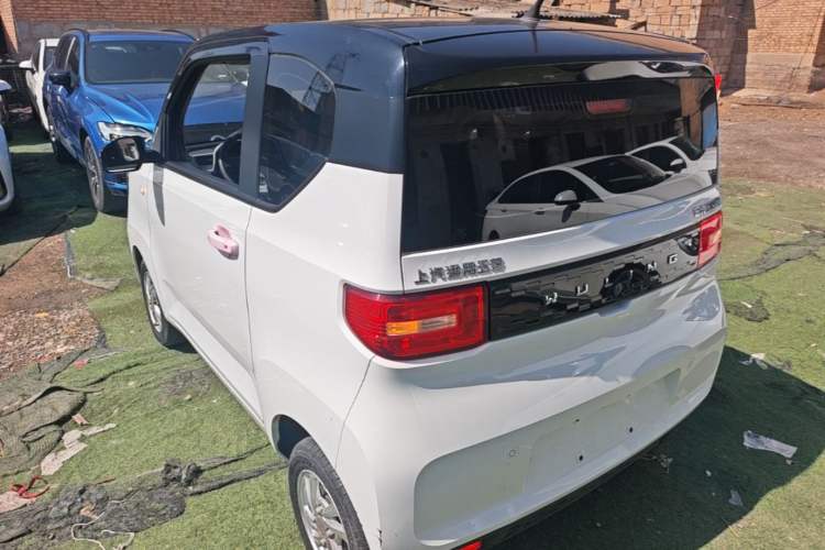 Used Wuling Hongguang MINIEV 2020 Freedom Version Lithium Iron Phosphate Exterior 2