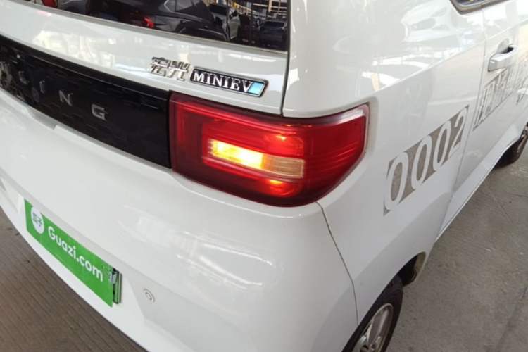 Used Wuling Hongguang MINIEV 2020 Enjoyment Model Lithium Iron Phosphate Exterior 3