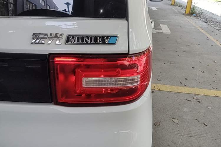 Used Wuling Hongguang MINIEV 2020 Enjoyment Model Lithium Iron Phosphate Exterior 3