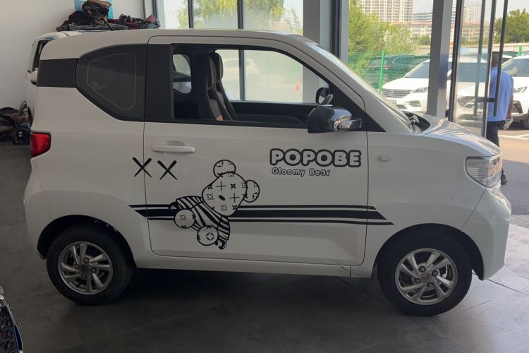 Used Wuling Hongguang MINIEV 2020 Freedom Version Lithium Iron Phosphate Exterior 3