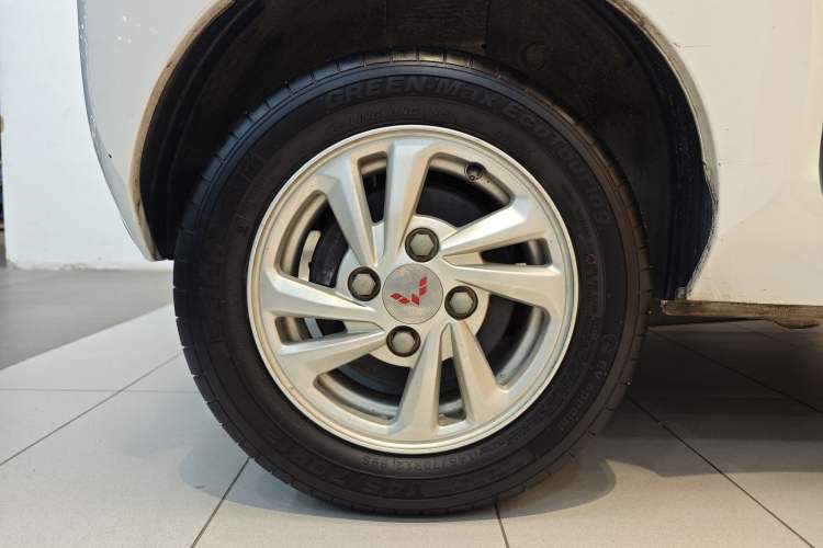 Used Wuling Hongguang MINIEV 2020 Enjoyment Model Lithium Iron Phosphate Exterior 3