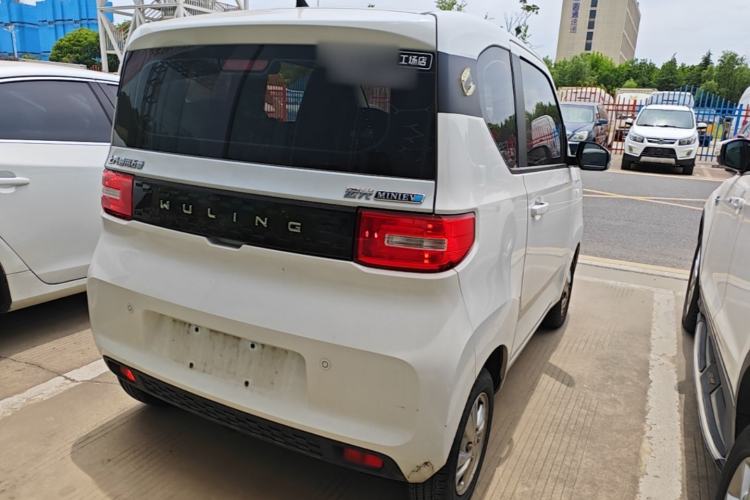 Used Wuling Hongguang MINIEV 2020 Freedom Version Lithium Iron Phosphate Exterior 3