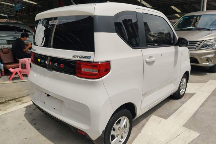 Used Wuling Hongguang MINIEV 2020 Enjoyment Model Lithium Iron Phosphate Exterior 3