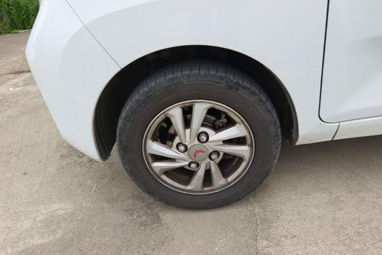 Used Wuling Hongguang MINIEV 2020 Freedom Version Lithium Iron Phosphate Exterior 4