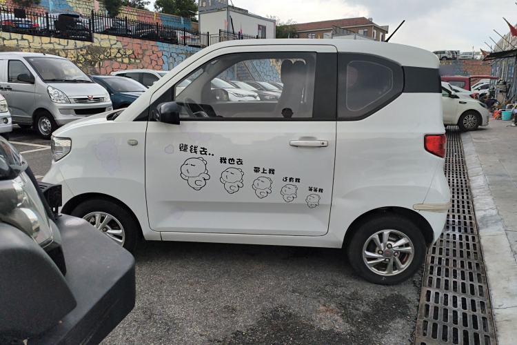 Used Wuling Hongguang MINIEV 2020 Freedom Version Lithium Iron Phosphate Exterior 5