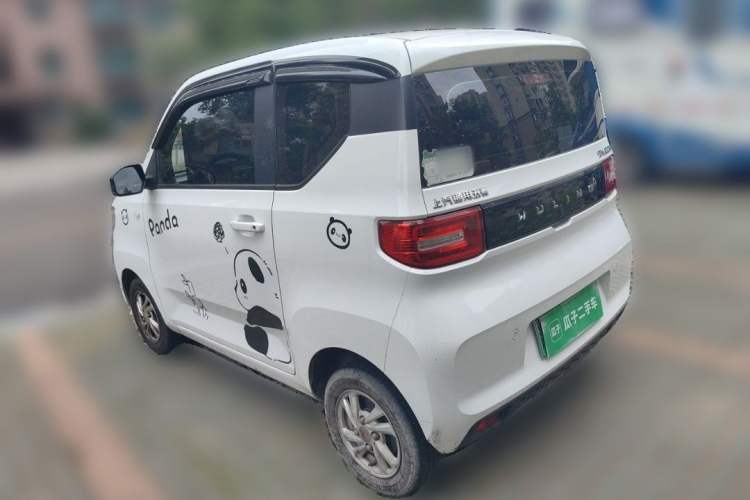 Used Wuling Hongguang MINIEV 2020 Zizai Version Lithium-NMC Exterior 5
