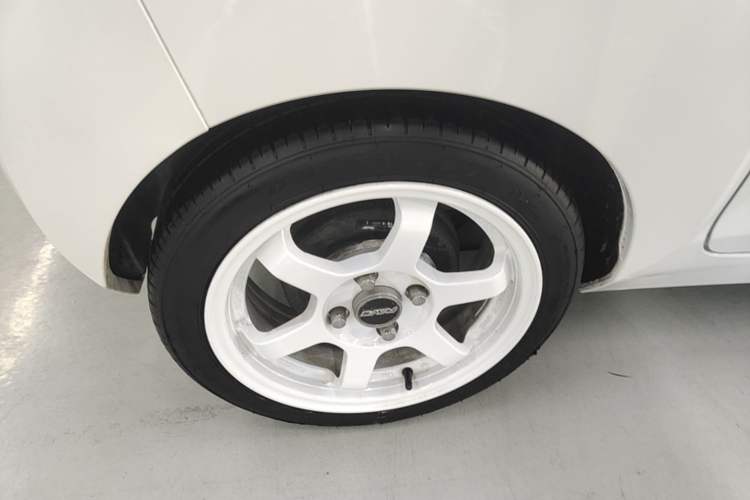Used Wuling Hongguang MINIEV 2020 Enjoyment Model Lithium Iron Phosphate Exterior 5