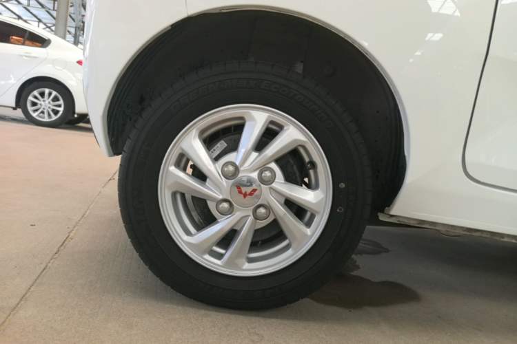 Used Wuling Hongguang MINIEV 2020 Enjoyment Model Lithium Iron Phosphate Exterior 5