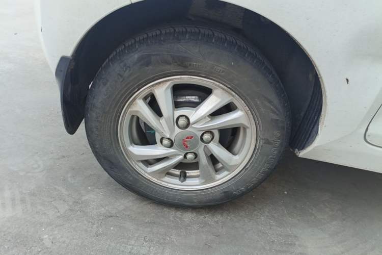 Used Wuling Hongguang MINIEV 2020 Enjoyment Model Lithium Iron Phosphate Exterior 5