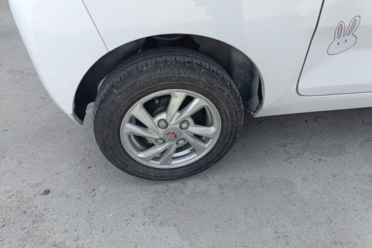 Used Wuling Hongguang MINIEV 2020 Freedom Version Lithium Iron Phosphate Exterior 5