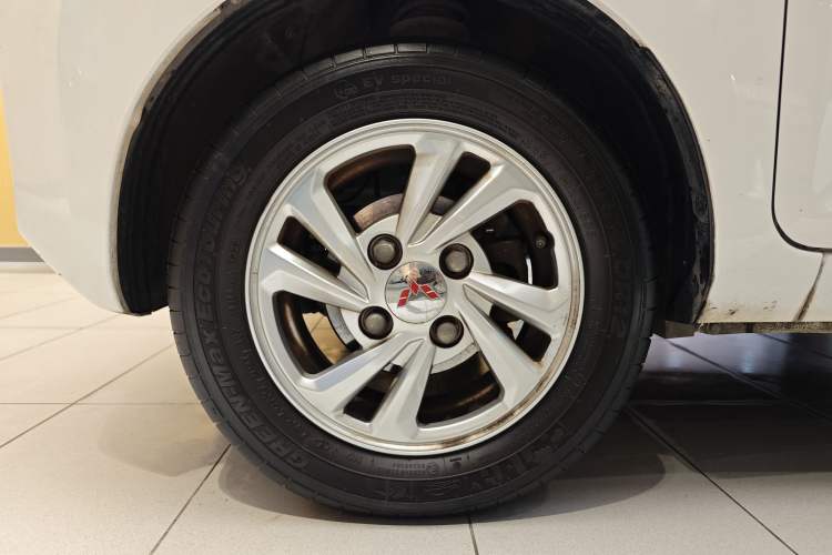 Used Wuling Hongguang MINIEV 2020 Enjoyment Model Lithium Iron Phosphate Exterior 8