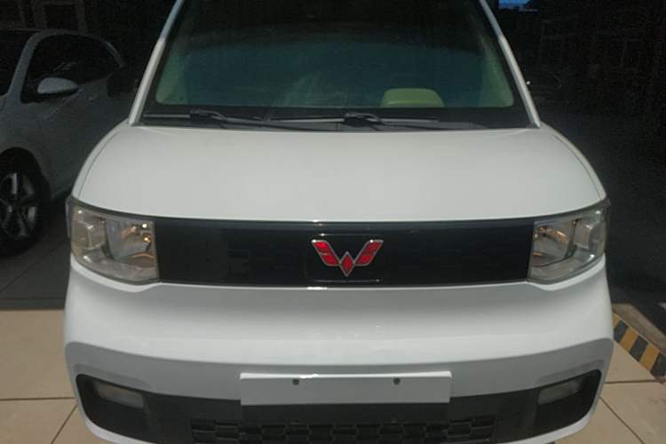 Used Wuling Hongguang MINIEV 2020 Enjoyment Model Lithium Iron Phosphate Front