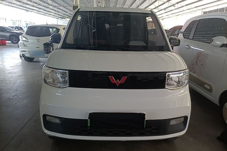 Used Wuling Hongguang MINIEV 2020 Freedom Version Lithium Iron Phosphate Front