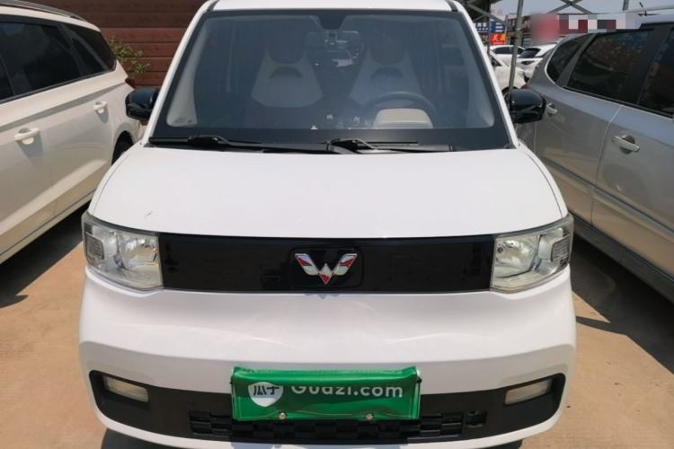Used Wuling Hongguang MINIEV 2020 Freedom Version Lithium Iron Phosphate Front