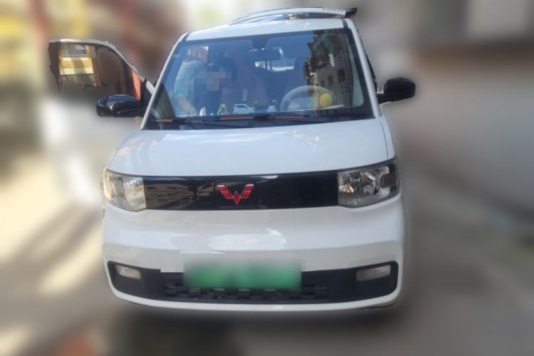 Used Wuling Hongguang MINIEV 2020 Enjoyment Model Lithium Iron Phosphate Front