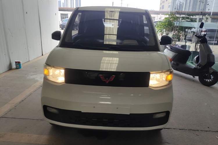 Used Wuling Hongguang MINIEV 2020 Zizai Version Lithium-NMC Front
