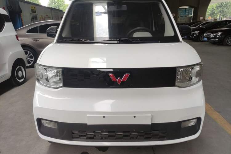 Used Wuling Hongguang MINIEV 2020 Freedom Version Lithium Iron Phosphate Front