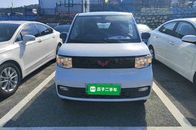 Used Wuling Hongguang MINIEV 2020 Freedom Version Lithium Iron Phosphate Front