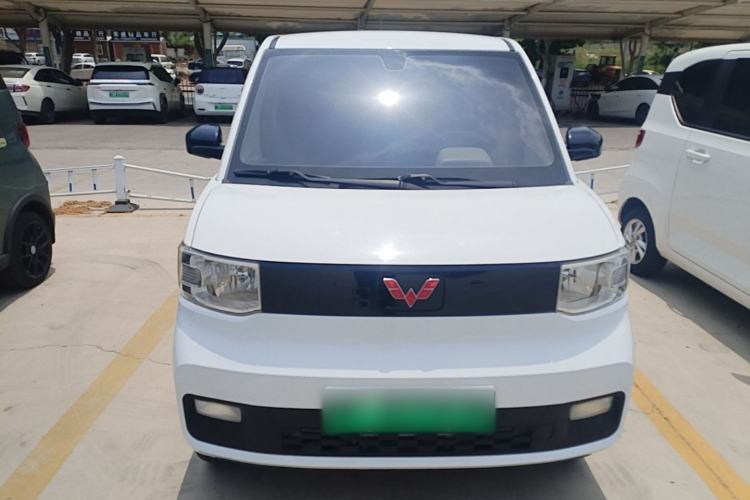 Used Wuling Hongguang MINIEV 2020 Freedom Version Lithium Iron Phosphate Front