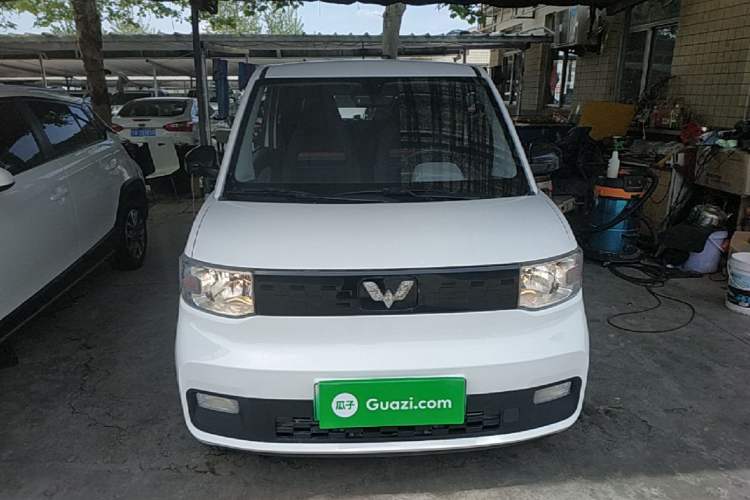Used Wuling Hongguang MINIEV 2020 Enjoyment Model Lithium Iron Phosphate Front