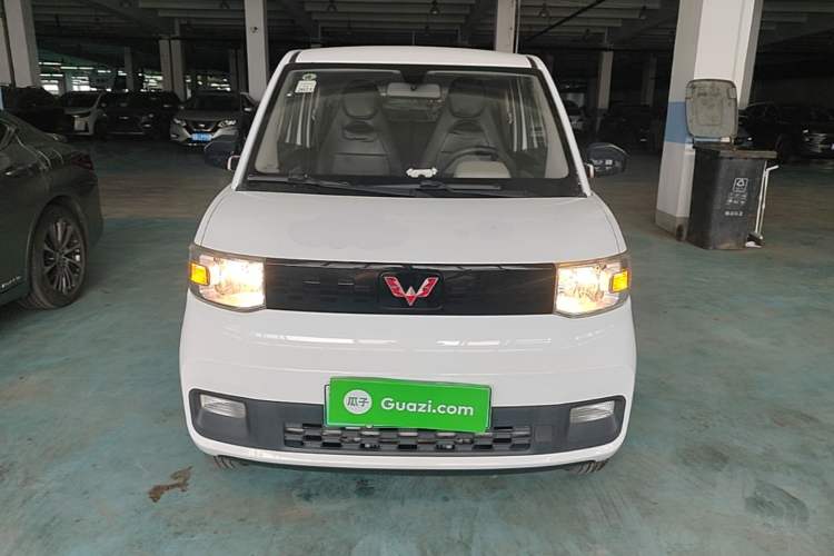 Used Wuling Hongguang MINIEV 2020 Enjoyment Model Lithium Iron Phosphate Front