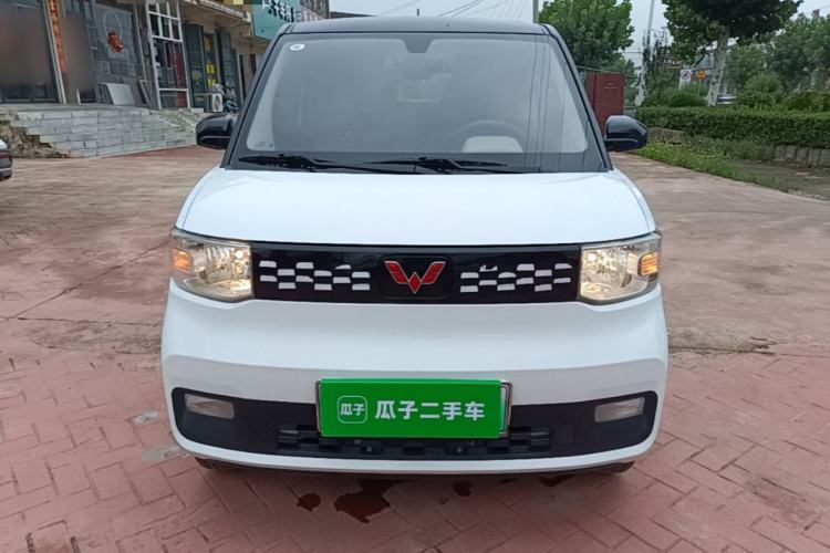 Used Wuling Hongguang MINIEV 2020 Freedom Version Lithium Iron Phosphate Front
