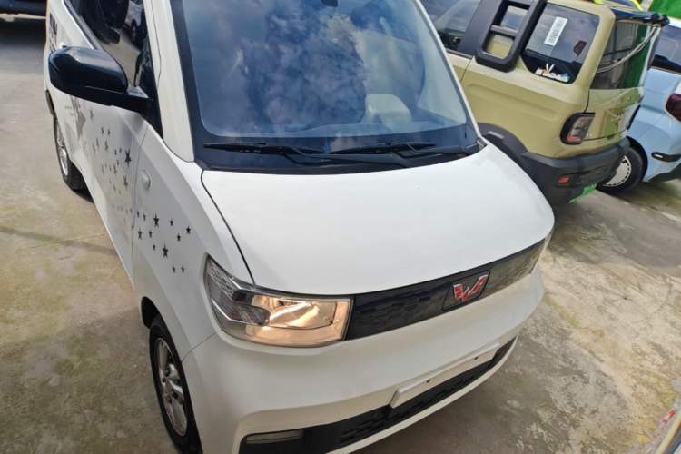 Used Wuling Hongguang MINIEV 2020 Freedom Version Lithium Iron Phosphate Front